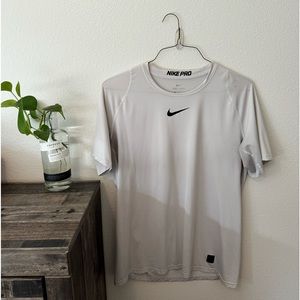 Nike Men's Gray Pro Dri-Fit Short Sleeve Athletic Shirt